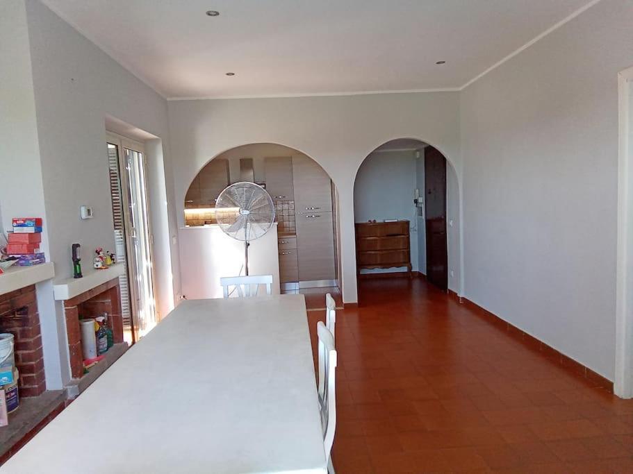 Appartamento Luminosissimo Con Vista Panoramica Marina di Cerveteri Exteriör bild